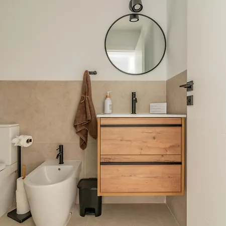 Apartman Sea Breeze Pool, Amazing View, Air Conditioning (adults Only) *