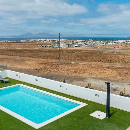 Sea Breeze Pool, Amazing View, Air Conditioning (adults Only) Apartman *